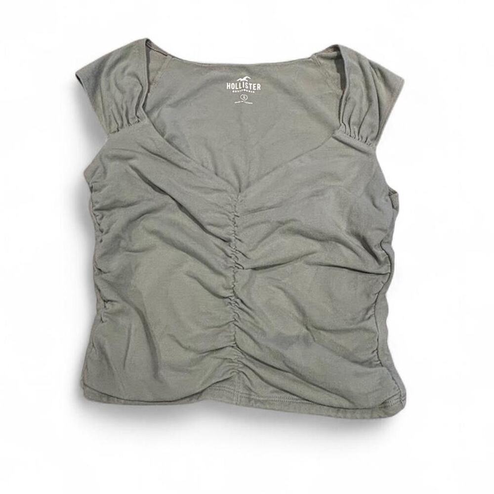 Hollister Sage Green Ruched Front Cap Sleeve V-Neck Crop Top - Size Small